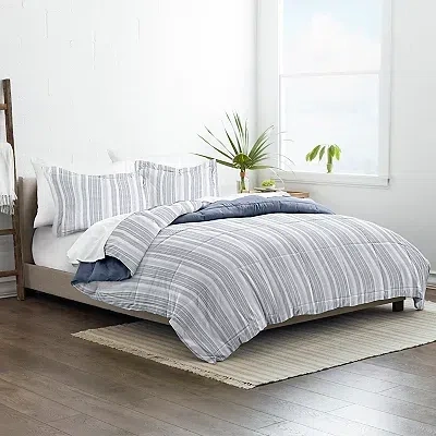 Kirkland's Comforter Set In Blue