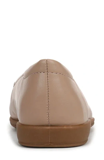 Naturalizer Soft Flex Ballet Flat In Brown