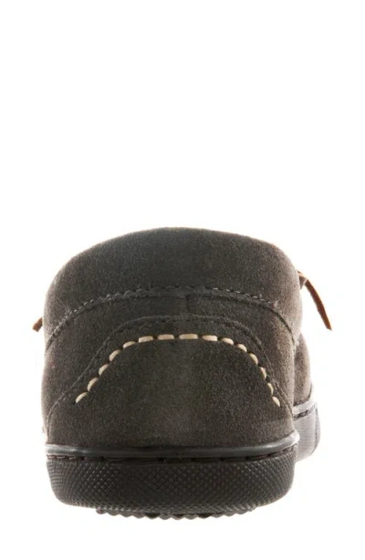 Isotoner Suede Faux Shearling Line Slipper In Gray