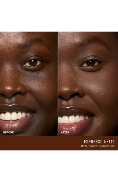 Bobbi Brown Weightless Skin Oil-controlling Foundation Spf 15 With Hyaluronic Acid In Brown