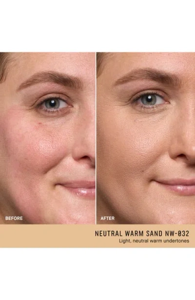 Bobbi Brown Weightless Skin Oil-controlling Foundation Spf 15 With Hyaluronic Acid In Neutral