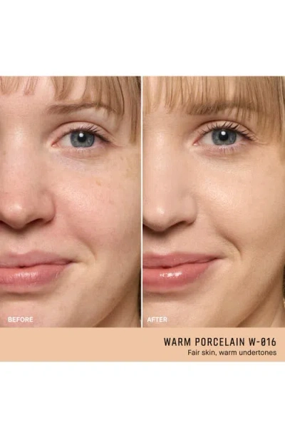 Bobbi Brown Weightless Skin Oil-controlling Foundation Spf 15 With Hyaluronic Acid In Nude