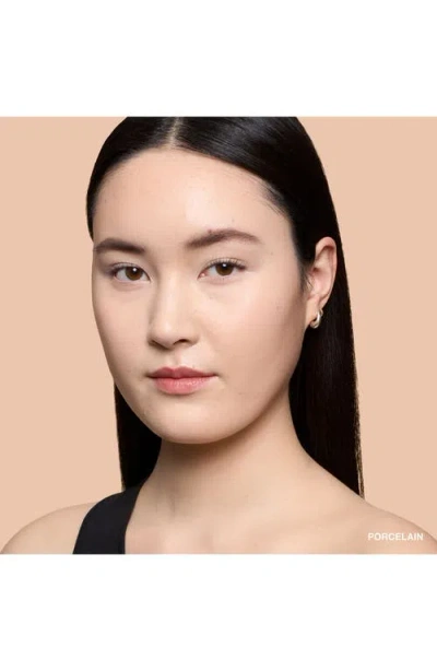 Bobbi Brown Weightless Skin Oil-controlling Foundation Spf 15 With Hyaluronic Acid In Neutral