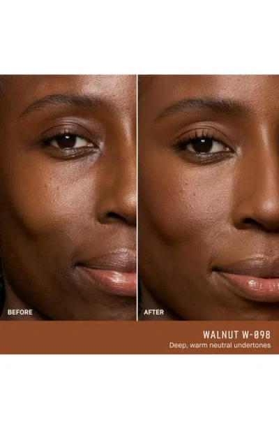 Bobbi Brown Weightless Skin Oil-controlling Foundation Spf 15 With Hyaluronic Acid In Brown