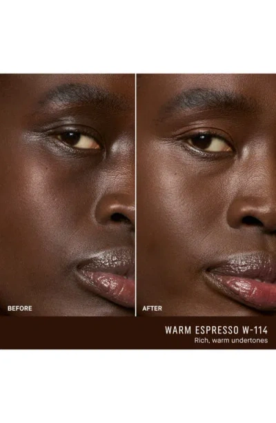 Bobbi Brown Weightless Skin Oil-controlling Foundation Spf 15 With Hyaluronic Acid In Brown