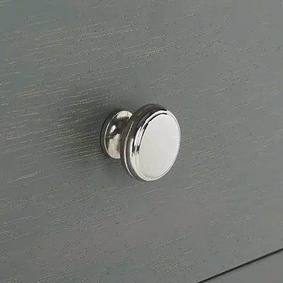 Kirkland's Elm Lianne Transitional Accent Table In Gray