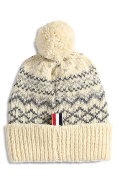 Thom Browne Cream Cable Knit Beanie with Red & Navy Trim Thom Browne SSENSE Exclusive Navy Aran Cable Knit Beanie  main image 4
