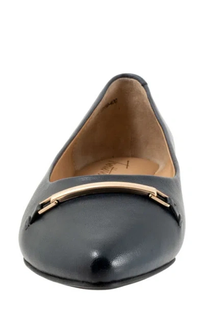 Trotters Everly Bit Flat In Blue