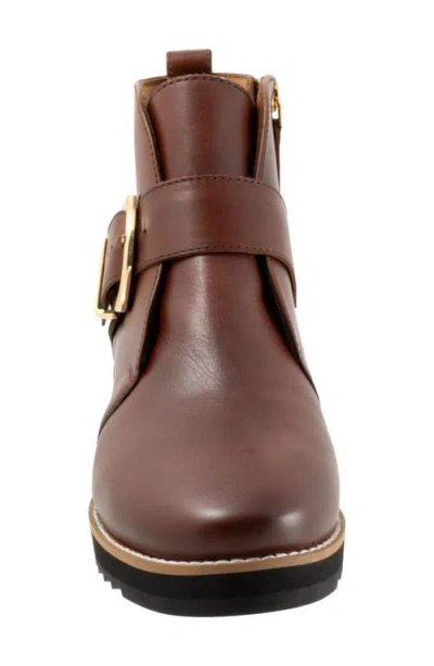 Trotters Wendi Platform Wedge Bootie In Brown