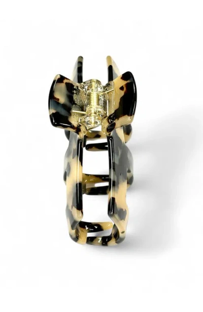 Ficcare Mae Jaw Clip In White