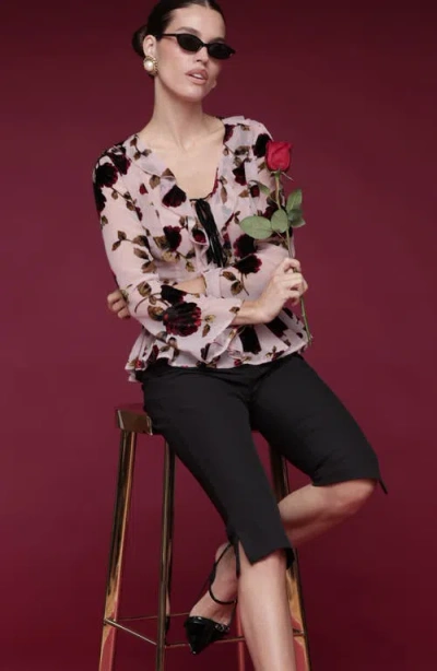 Avec Les Filles Ruffle Trim Floral Print Shirt In Pink