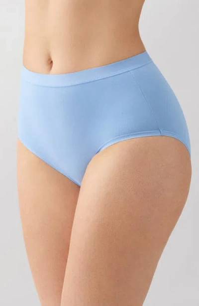 Wacoal Understated Cotton Blend Briefs In Blue
