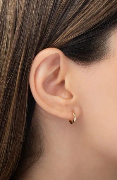 Zoe Lev Small Huggie Hoop Earrings In Gold
