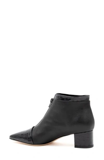 Amalfi By Rangoni Petronio Pointed Cap Toe Bootie In Black