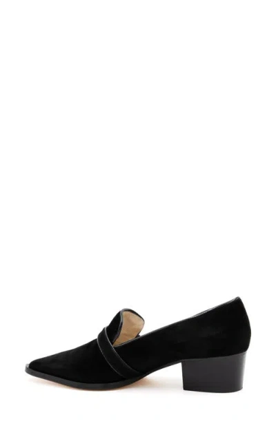 Amalfi By Rangoni Publio Pointed Toe Loafer Pump In Black