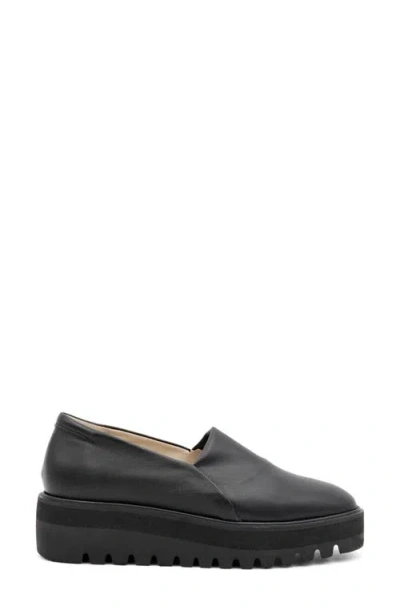 Amalfi By Rangoni Enfasi Platform Wedge Loafer In Black