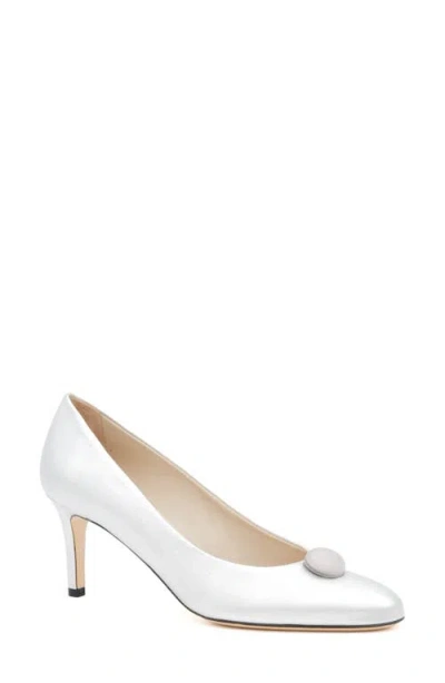 Amalfi By Rangoni Leopolda Pump In White