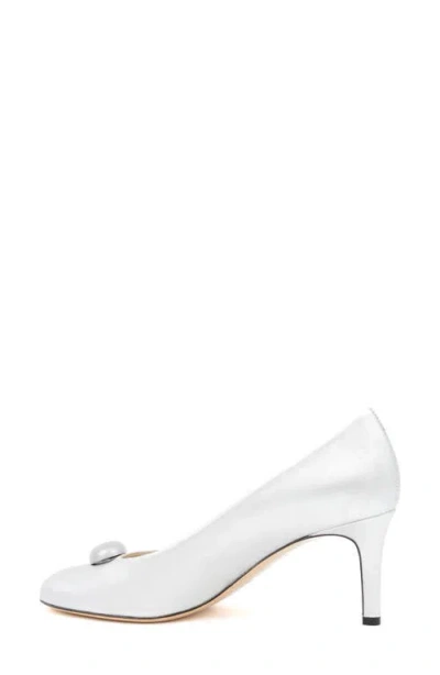 Amalfi By Rangoni Leopolda Pump In White