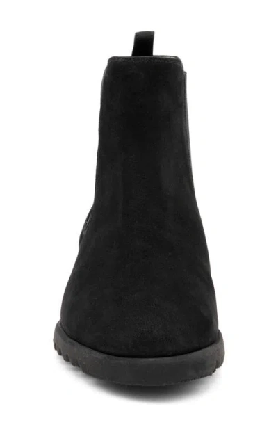 Amalfi By Rangoni Elios Platform Chelsea Boot In Black