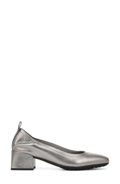 Vionic Ramona Pump In Gray