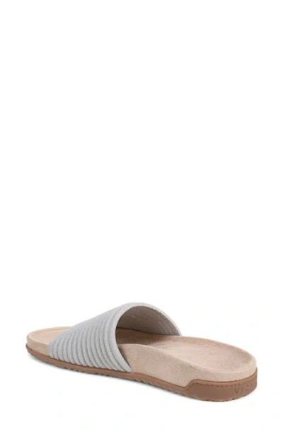 Vionic Evie Slide Sandal In Multi