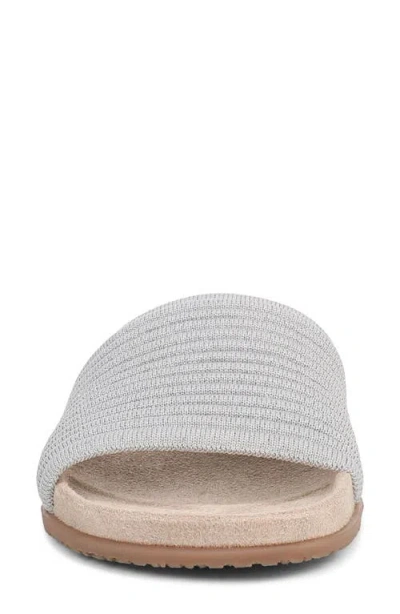 Vionic Evie Slide Sandal In Multi