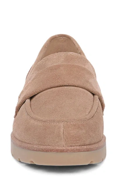 Vionic Cleo Loafer In Nude