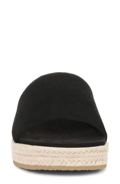 Vionic Yasmina Slide Sandal In Black
