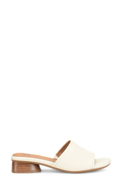 Söfft Sahara Slide Sandal In White