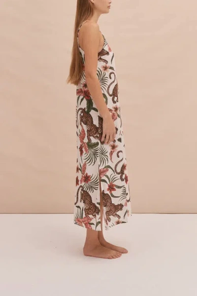 Desmond & Dempsey Slip Nightie In Neutral