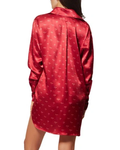 Kiki De Montparnasse Silk Lounge Kiss Print Nightshirt In Red