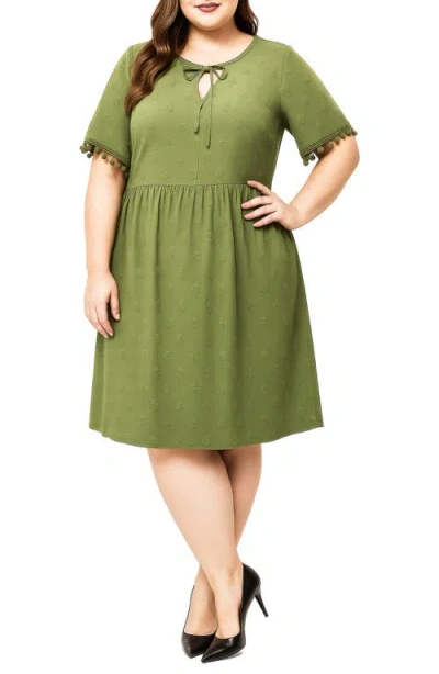 Standards & Practices Dobby Dress In Green