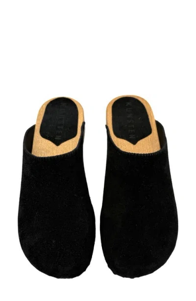 Kunsten Ella Suede Clogs In Black