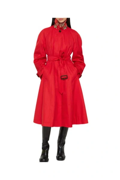 Burberry Long Gabardine Ellingham Fit-and-flare Car Coat In Red