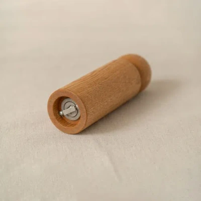 Pare Pepper Mill In Brown