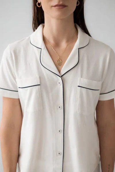 Salua Classic Luxury Capri Pajamas In White