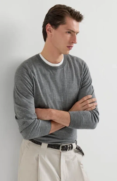Brunello Cucinelli Cashmere And Silk Lightweight Sweater In Gray