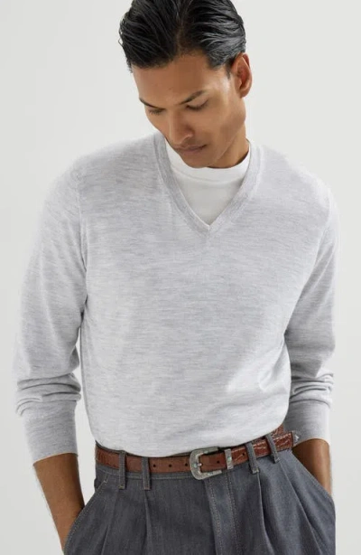 Brunello Cucinelli Cashmere And Silk Lightweight Sweater In Gray