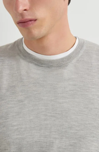 Brunello Cucinelli Cashmere And Silk Lightweight Sweater In Gray