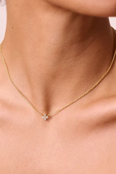Electric Picks Baby Bella Dainty Clover Pendant Necklace In Gold