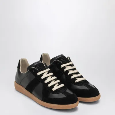 Maison Margiela Casual Low Top Sneakers With Suede Panels In Black