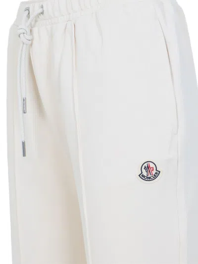 Moncler Straight Leg Sweat Trousers Side Pockets In White
