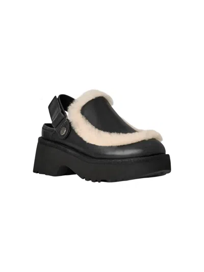 Ugg Women's Esmee Leather Clog In Black In Black