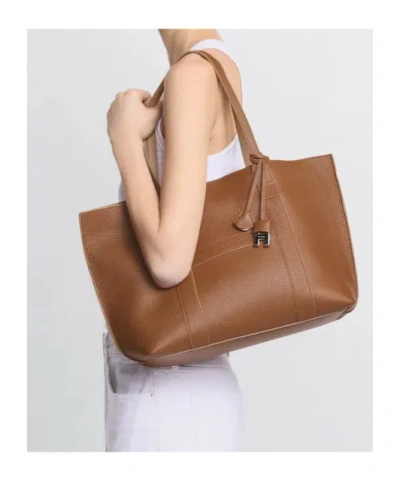 Hogan Hanging Accent Script Tote Bag In Brown