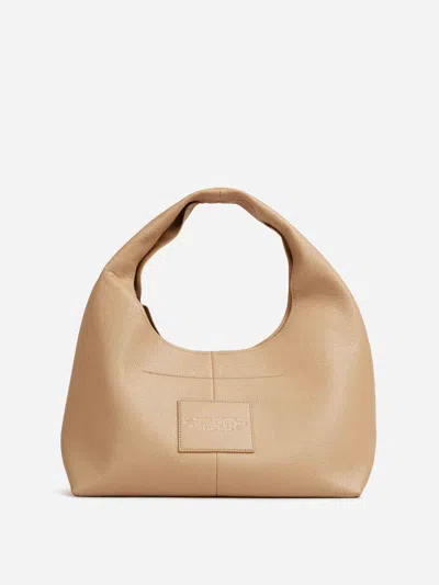 Marc Jacobs Leather The Sack Bag In Neutral