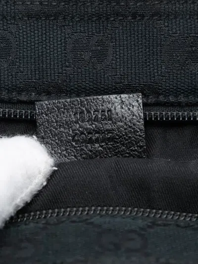 Pre-owned Gucci 2000-2015 Gg Canvas Web Crossbody Bag In Black