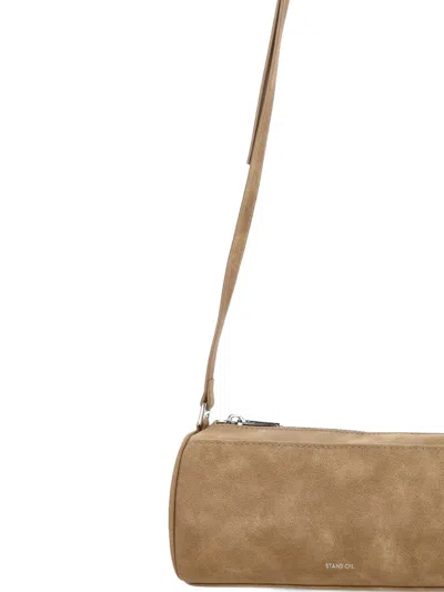 Stand Oil Chunky Zip Shoulder Bag In Neutral