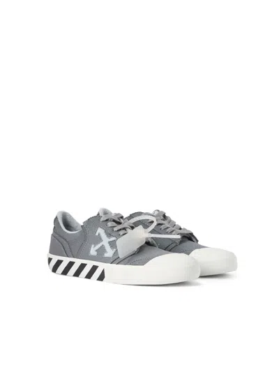 Off-white Vulcanized Undercut Arrow-detail Sneakers In Animal Print