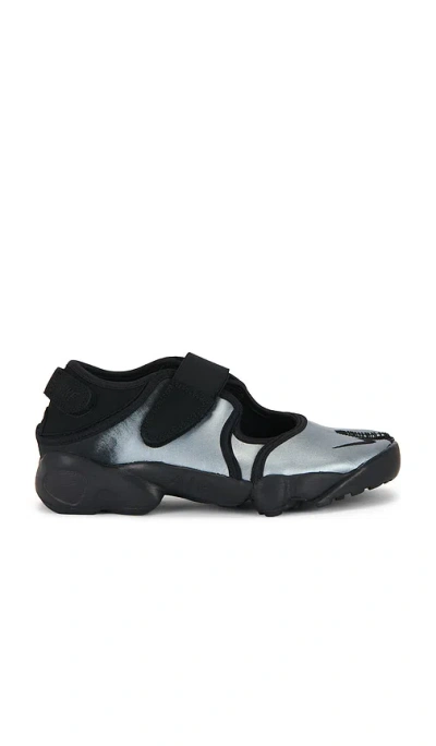 Nike Air Rift Sneakers In Black
