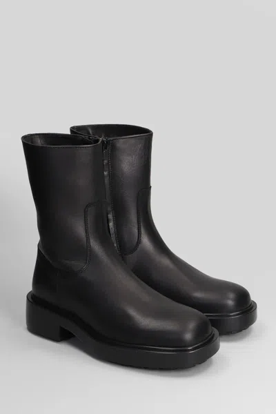 Copenhagen Cph 443 Low Heels Ankle Boots In Black